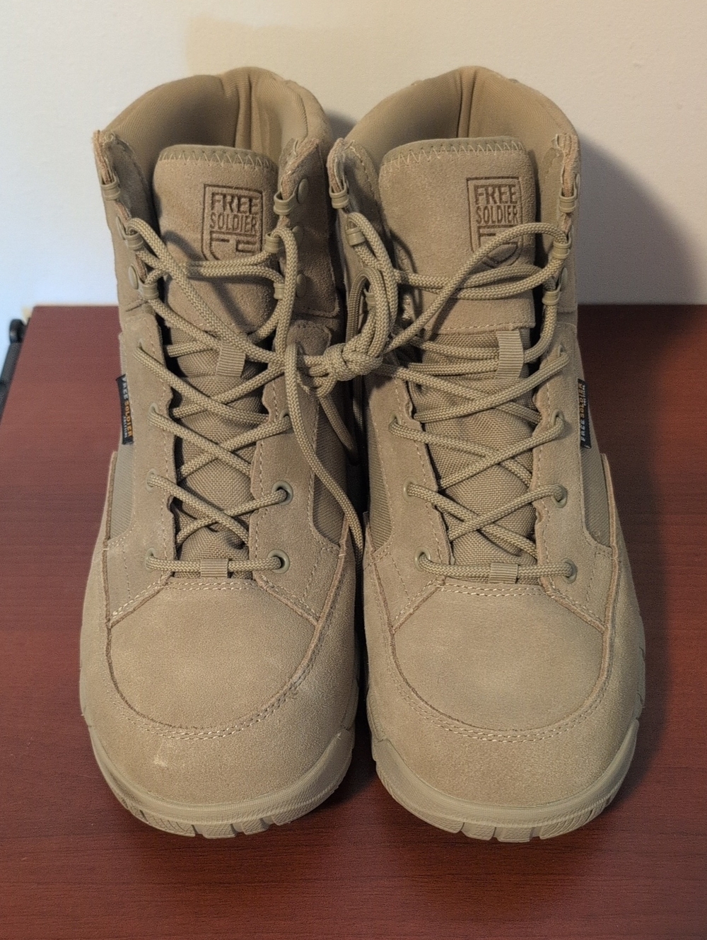 Men’s Tactical Boots in Tan